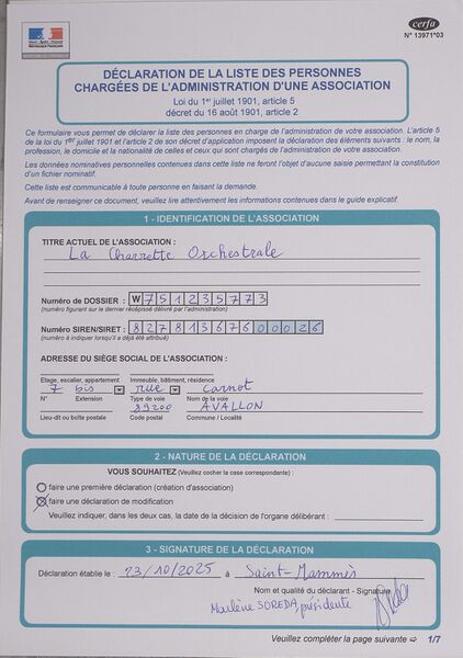 Fichier:LCO 221025 AGE bureau 001.jpg